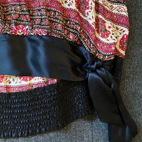 Bebe halter top. Great condition! - Picture 4 of 7